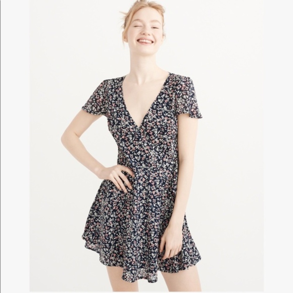 Abercrombie & Fitch Floral Wrap Dress